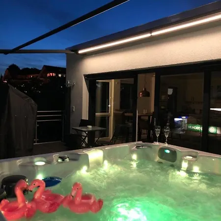 Διαμέρισμα Penthousewohnung, Whirlpool Auf Der Dachterrasse Zubuchbar